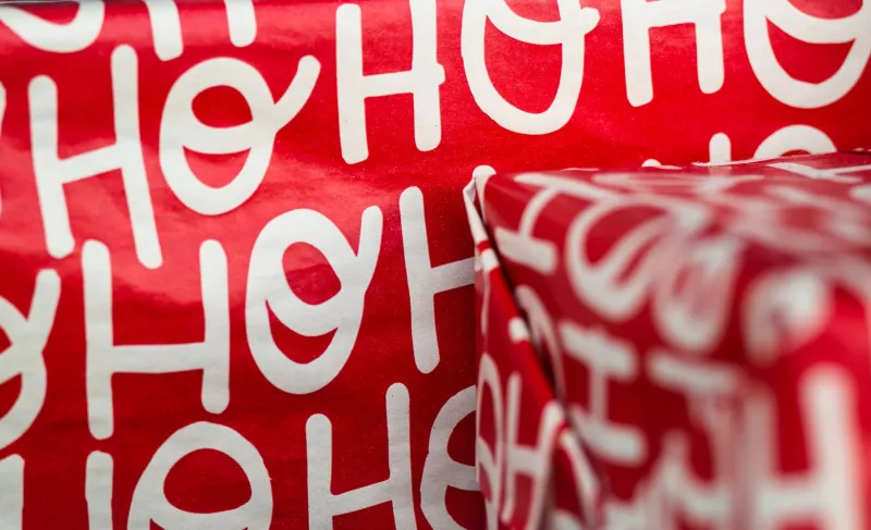 What's in the Bag: The Unwritten Rules of Gift-Giving That Every Visitor to China Needs to Know